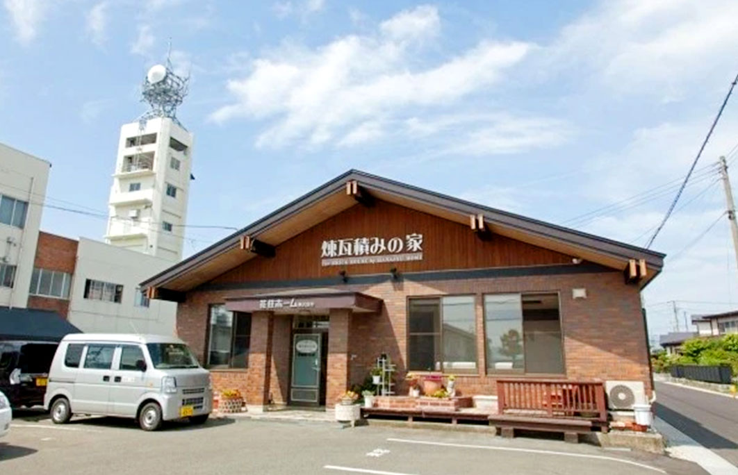 本社　花巻店